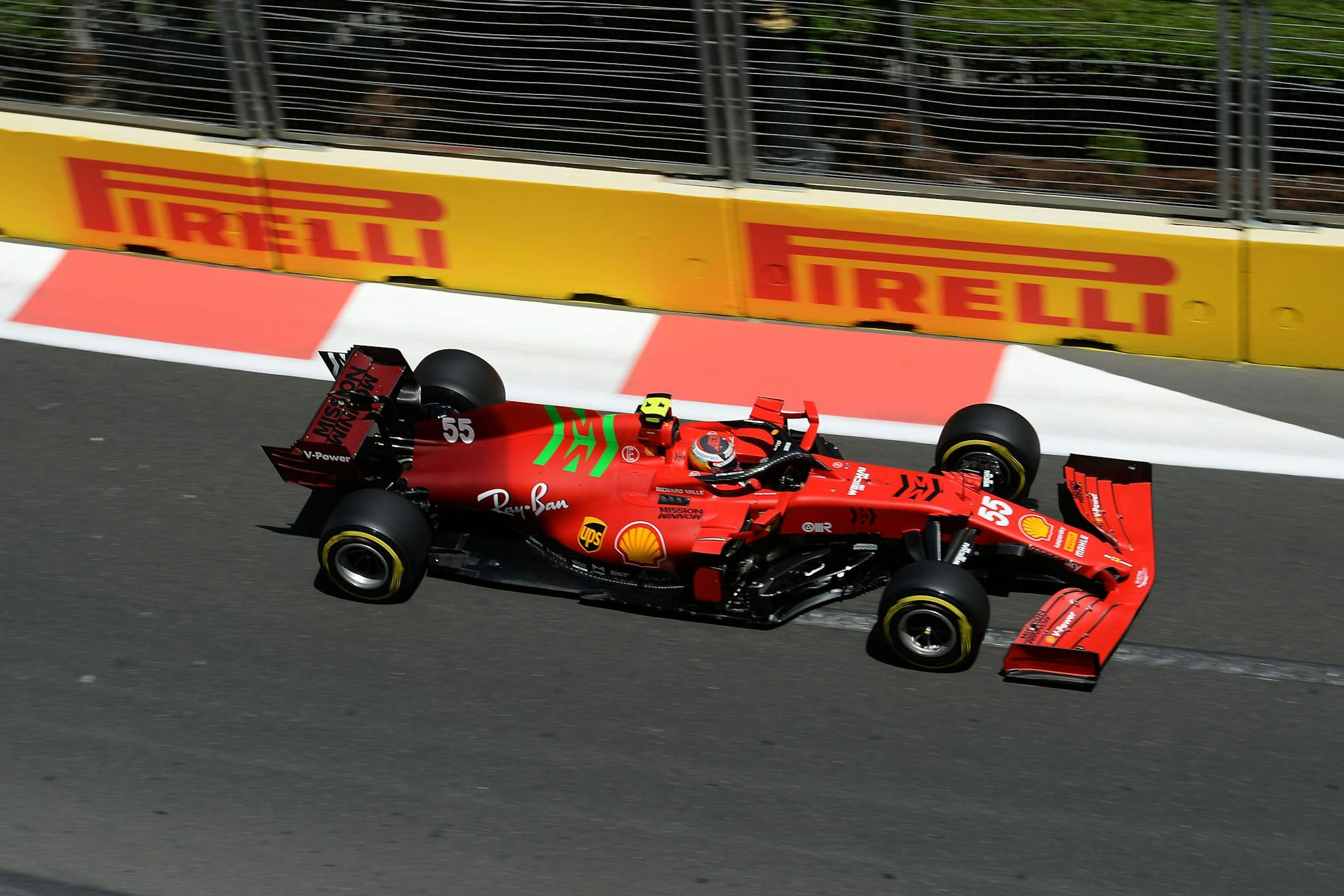 Ferrari w sprytny sposób wprowadzi duże poprawki silnika