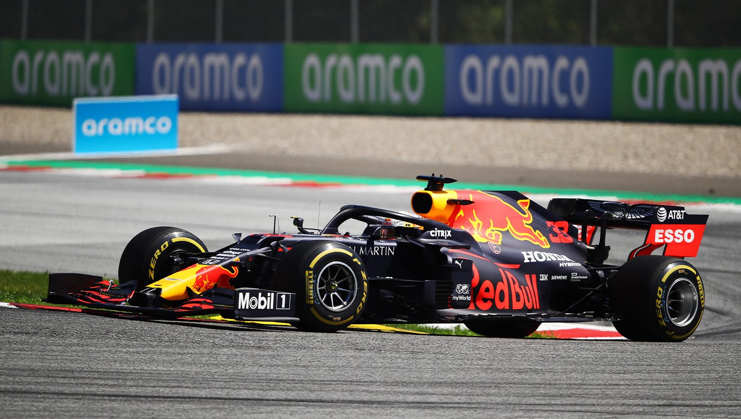 FP2: Verstappen najszybszy, duża kraksa Ricciardo
