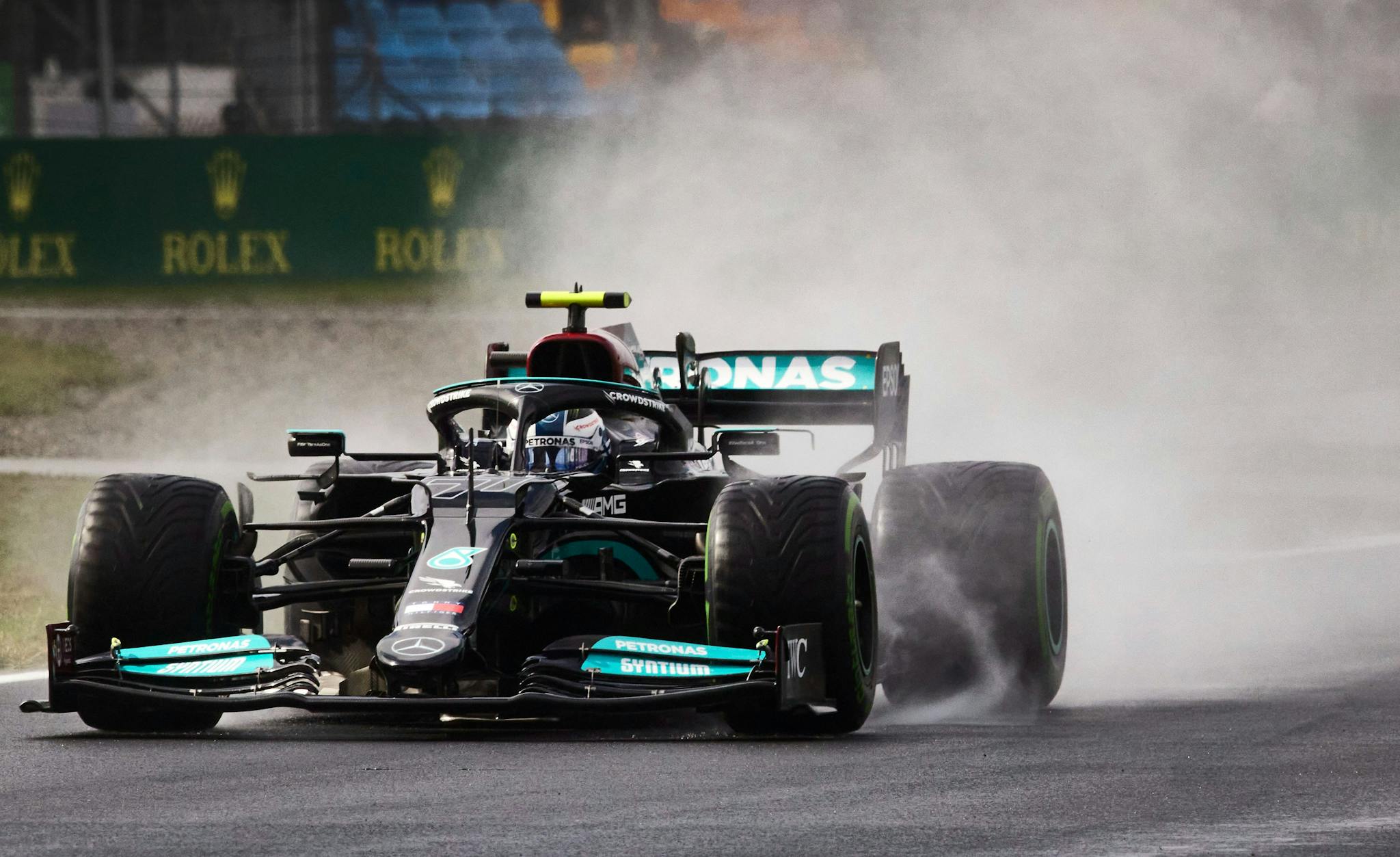 Bottas z przełamaniem, Mercedes popsuł wyścig Hamiltona