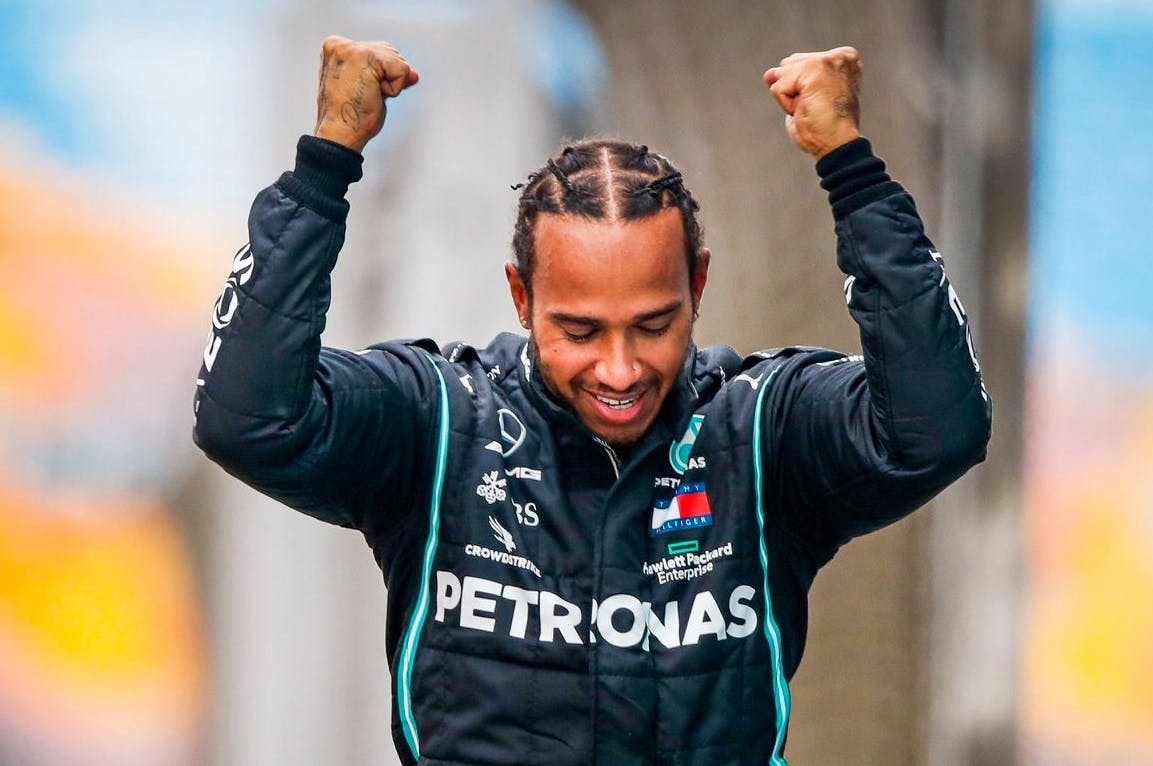 Hamilton podpisał umowę z Mercedesem