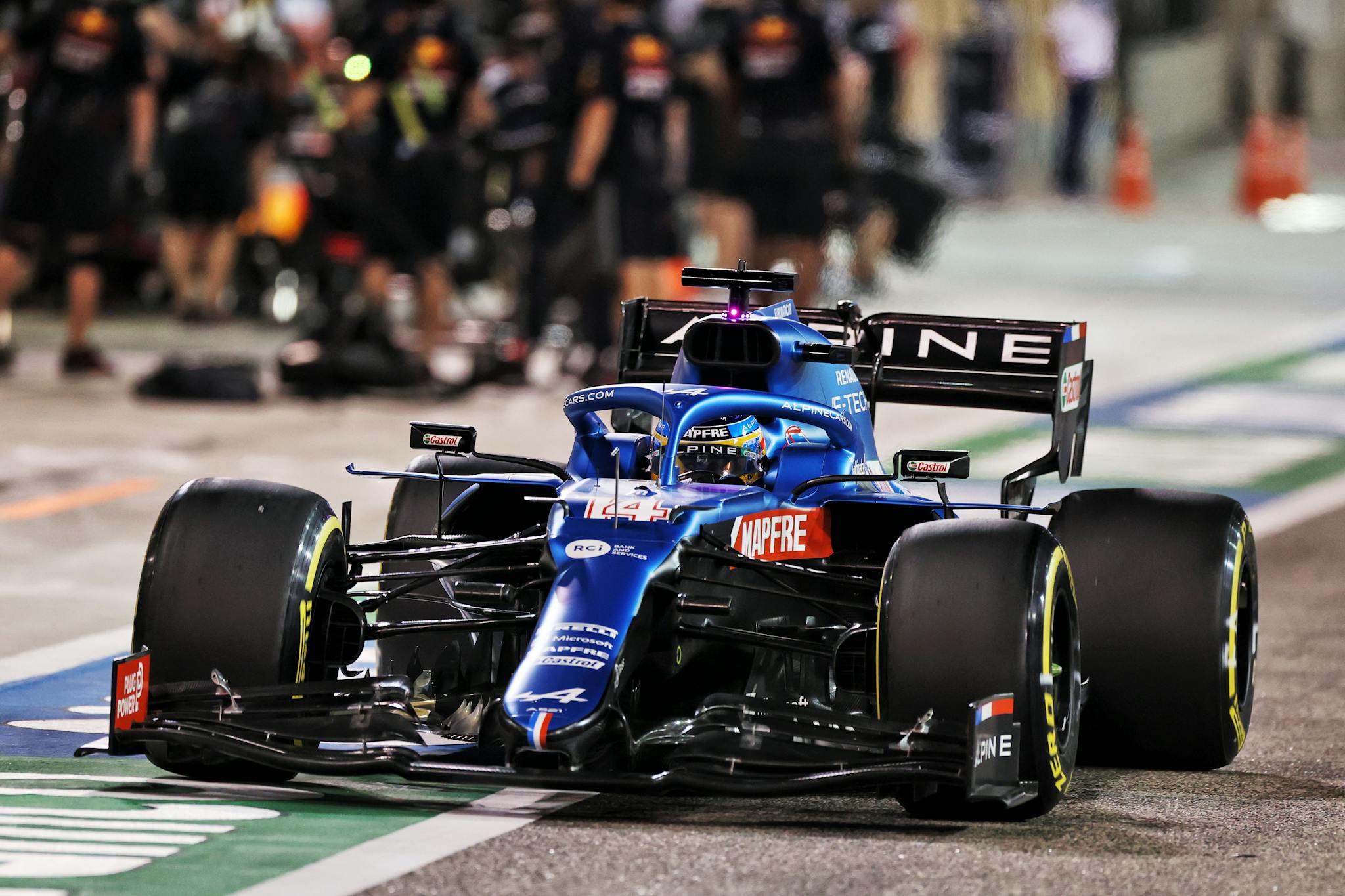 Opakowanie po kanapce wykluczyło Alonso z GP Bahrajnu 