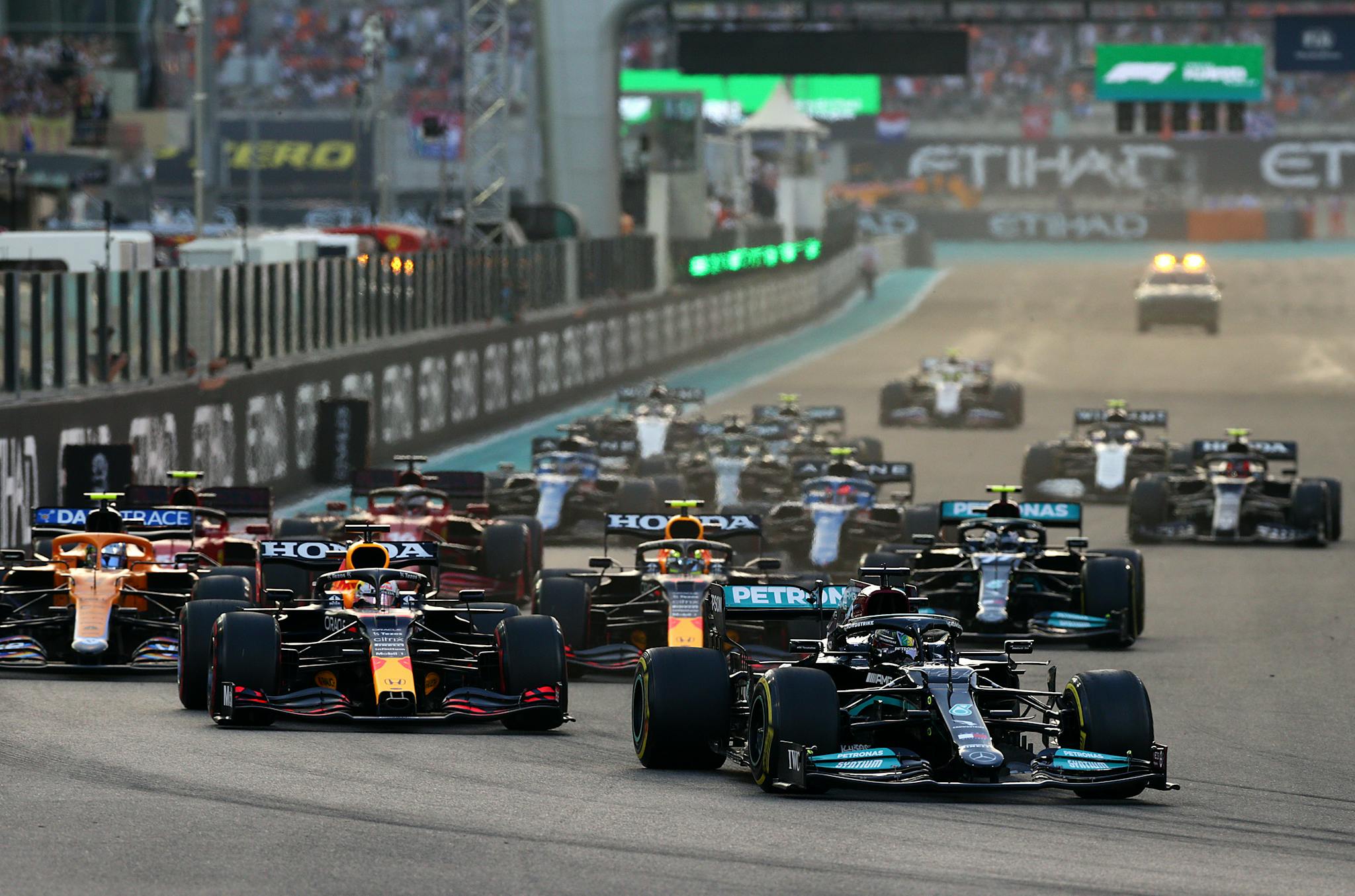 Mercedes chce złożyć apelację od decyzji ws. końcówki wyścigu