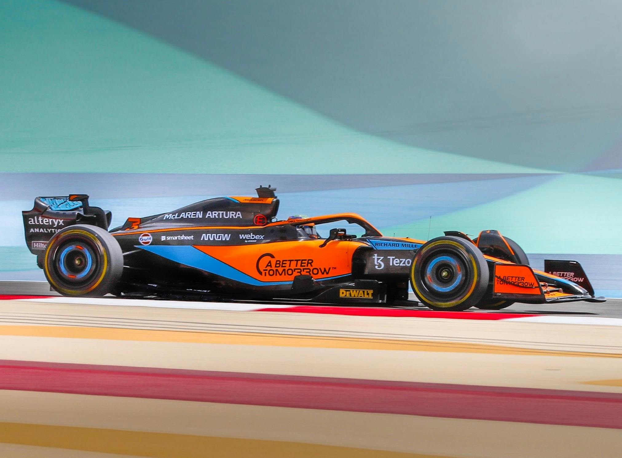 Problemy z hamulcami utrudniają McLarenowi  testy   