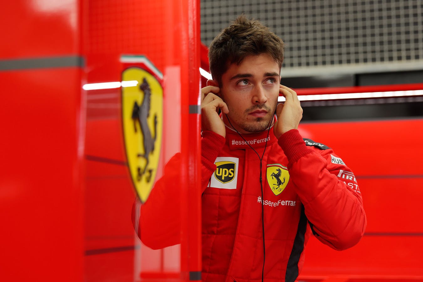 Przerost ambicji nad możliwościami, czyli historia romansu Leclerca z Ferrari