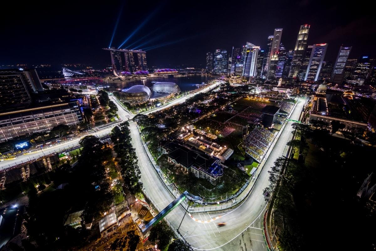 Singapur zostaje w kalendarzu F1 na dłużej
