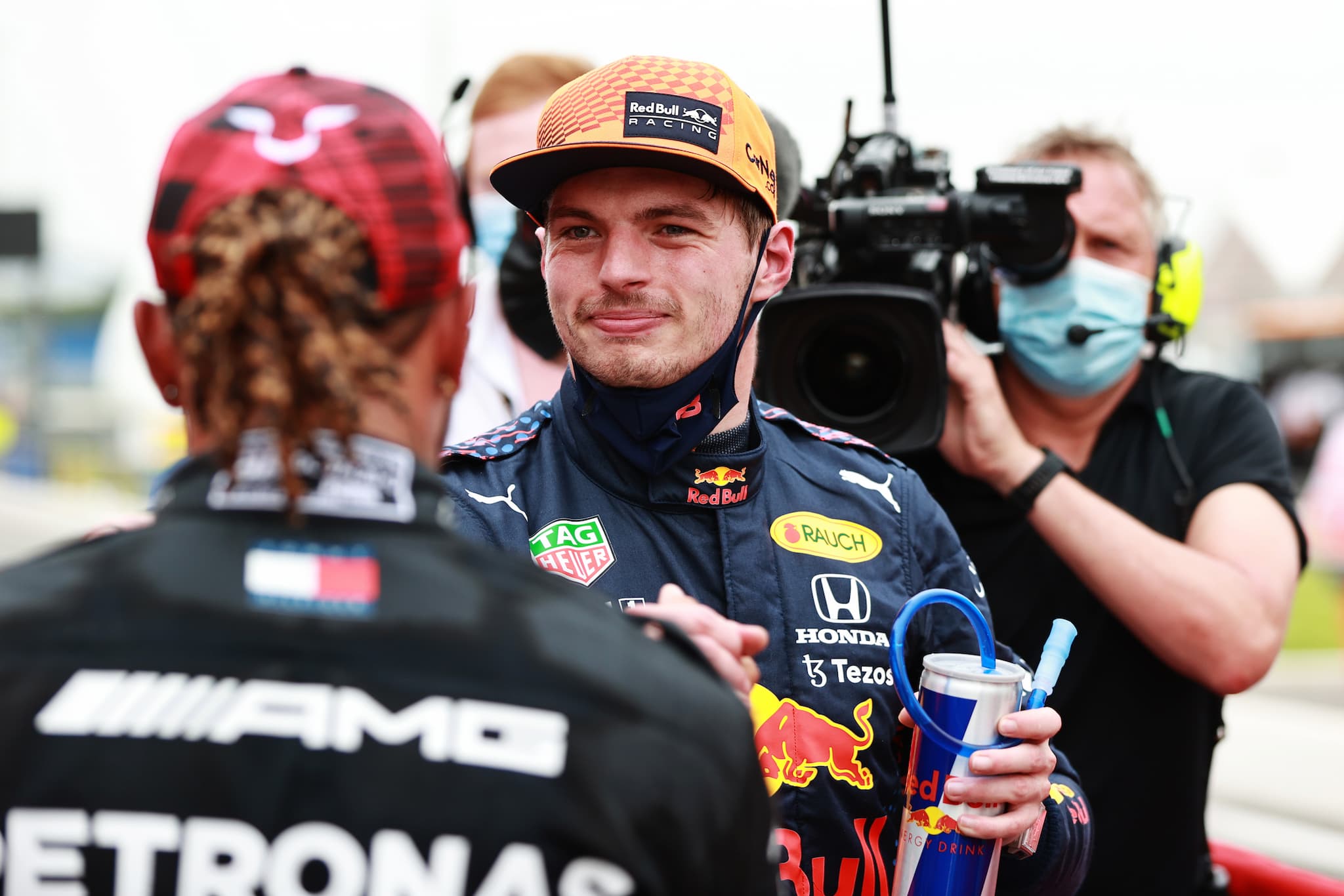 Verstappen nie czuje się gorszy z powodu doświadczenia Hamiltona