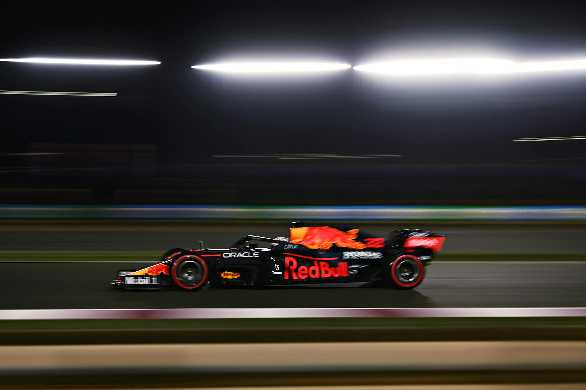 Verstappen, Bottas i Sainz stawią się u sędziów przed GP Kataru [aktualizacja]